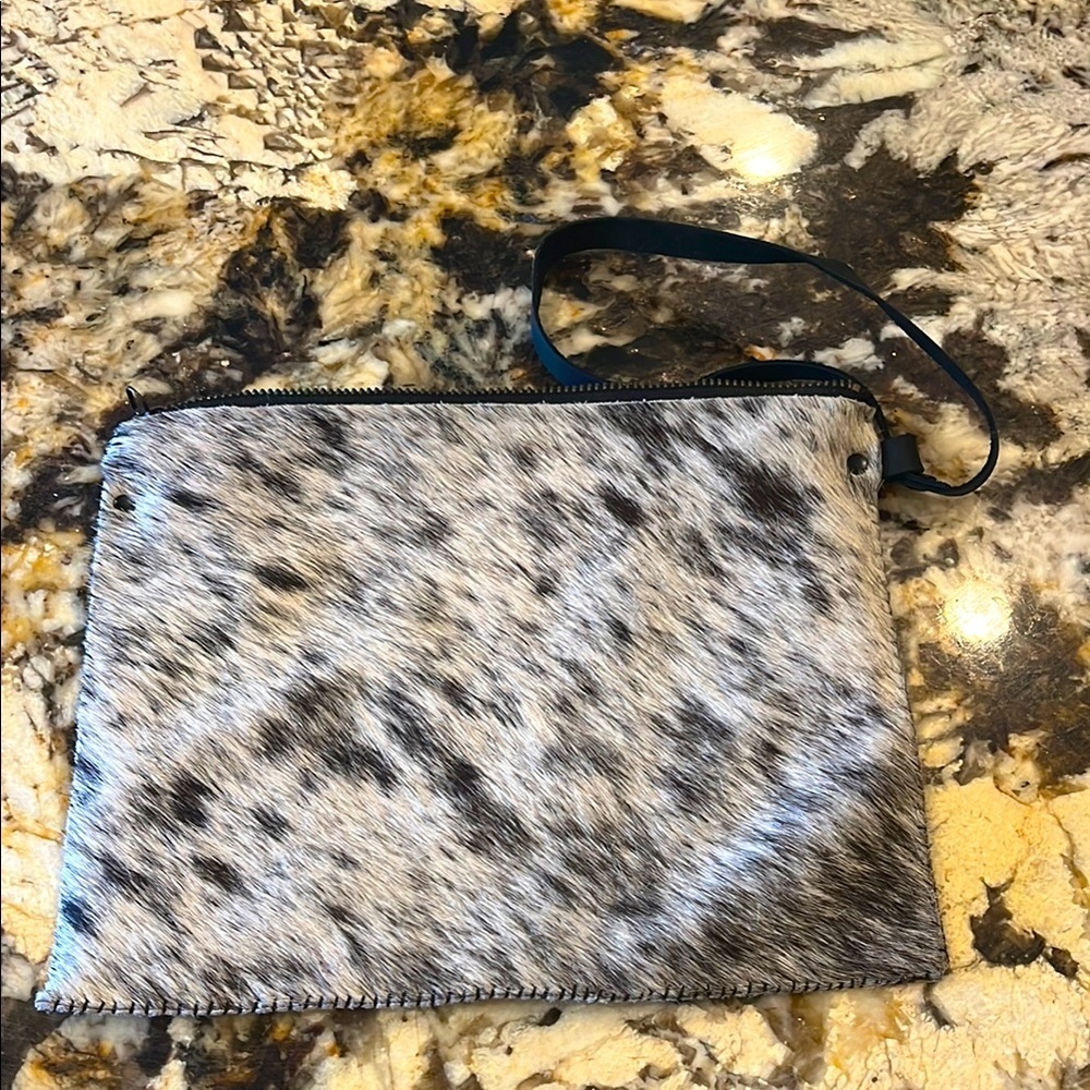 Eye of the Sun cowhide Stylish Animal Print Wristlet